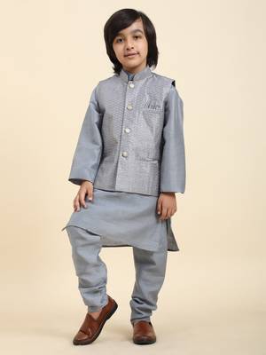 Grey stripes silk jacquard kurta pajama with waistcoat for boys\\traditional wear 3