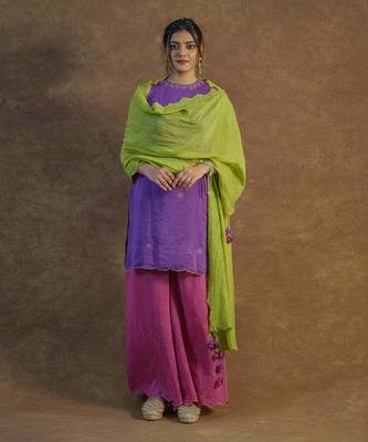 Iris purple sharara set 1