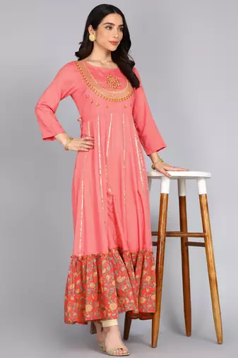Women Embroidered Floral Print Anarkali Gown in Peach