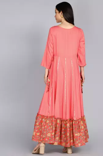 Women Embroidered Floral Print Anarkali Gown in Peach