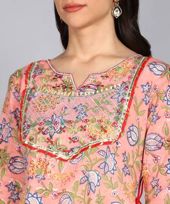 Embroidered Anarkali gown in Peach 4