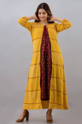 Women Chevron Printed Jacketed Gown in Multicolor 5