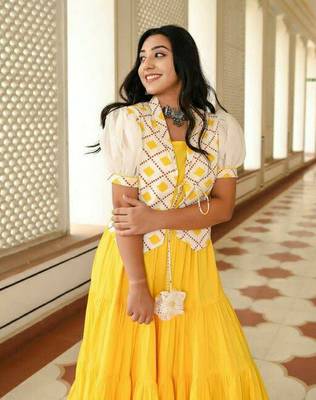 Yellow plain kurti with Jacket for women  4
