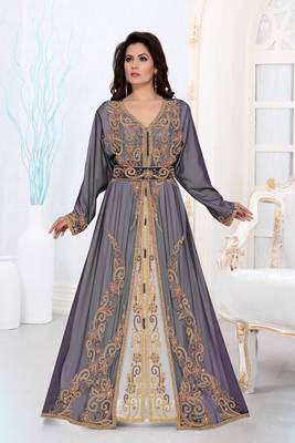 Hand embroidered georgette Islamic kaftans 3