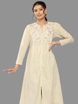 Janasya women's off white dobby cotton solid a-line kurta 3