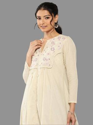 Janasya women's off white dobby cotton solid a-line kurta 5