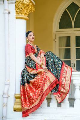 GREEN BEAUTIFUL BANARASI  PRETTY PATOLA SAREE 3