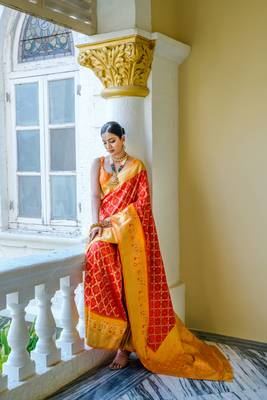 RED BEAUTIFUL BANARASI  PRETTY PATOLA SAREE 2
