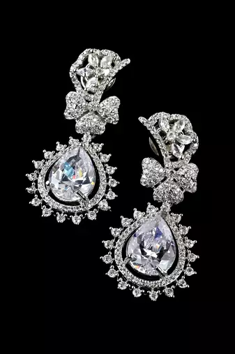 White stone embellished cubic zirconia earrings 216ed722