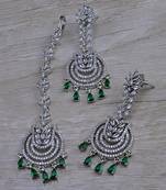 Green stone embellished cz earrings tikka set 216ed727