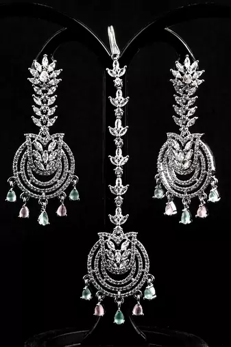 Multi stone embellished cz earrings tikka set 216ed729