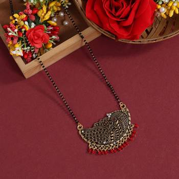 Red color mangalsutra 1
