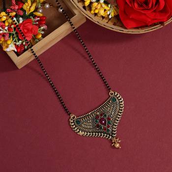 Maroon & green color mangalsutra 1