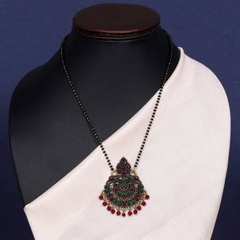 Maroon & green color mangalsutra 2