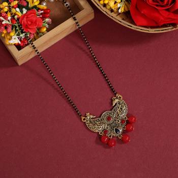 Red color mangalsutra 1