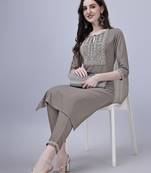 Women's Embroidered Kurta And Pant Set (Grey) (MAK26)