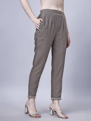 Women's Embroidered Kurta And Pant Set (Grey) (MAK26) 5