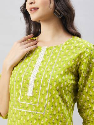 Winered women green paisley print mirror embroidery straight kurta 5