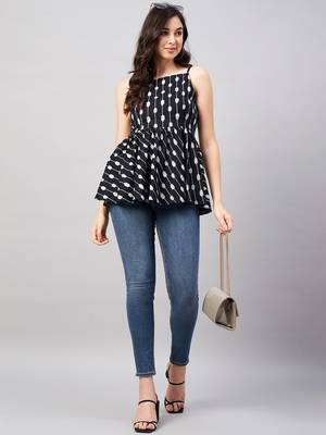 Winered women black ikat print strap top waist tie-up at back 1