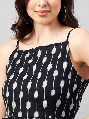 Winered women black ikat print strap top waist tie-up at back 5