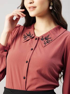 Winered women pink collared shirt with contrast embriodery 5
