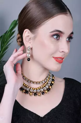 JN Handicraft Three Layer Traditional Copper Plated Kundan & Black and White Pearl  Jewellery Set