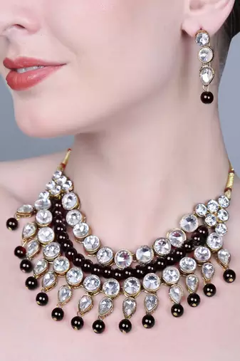 JN Handicraft Traditional Copper Plated Kundan Hancrafted Black Pearl Chokar Necklace Set