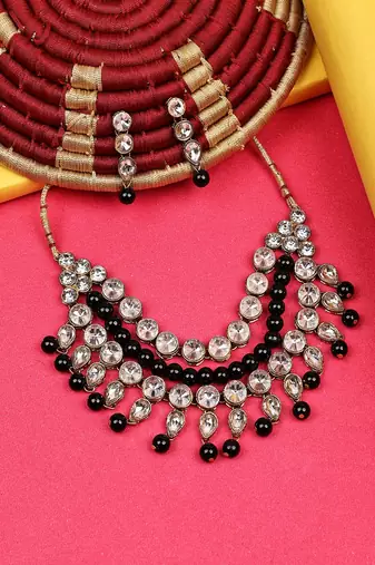 JN Handicraft Traditional Copper Plated Kundan Hancrafted Black Pearl Chokar Necklace Set