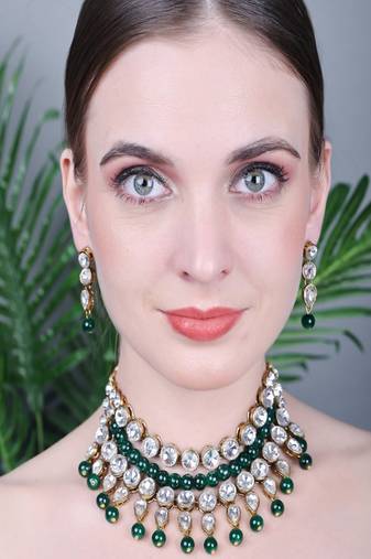 JN Handicraft Traditional Copper Plated Kundan Hancrafted Green Pearl Chokar Necklace Set