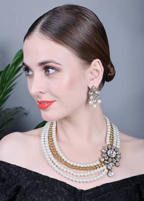 JN Handicraft Traditional Four Layer Golden Pearl and Kundan Jewellery Set 2