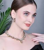 JN Hnadicraft Stylish Copper Plated Twinkling Leaves Necklace Set