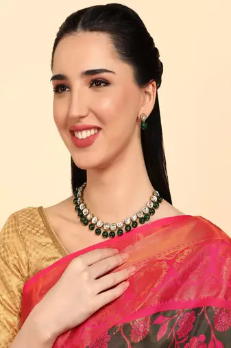 JN Handicraft Green Pearl and Kundan Jewellery Set