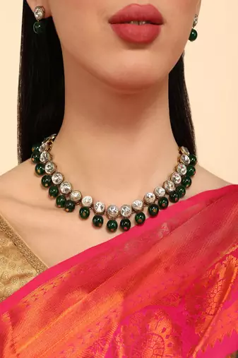 JN Handicraft Green Pearl and Kundan Jewellery Set