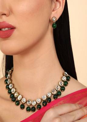 JN Handicraft Green Pearl and Kundan Jewellery Set 5