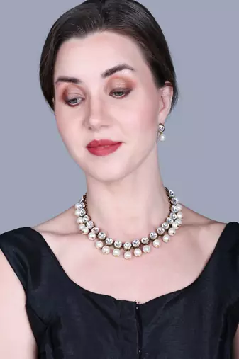 JN Handicraft White Pearl and Kundan Jewellery Set