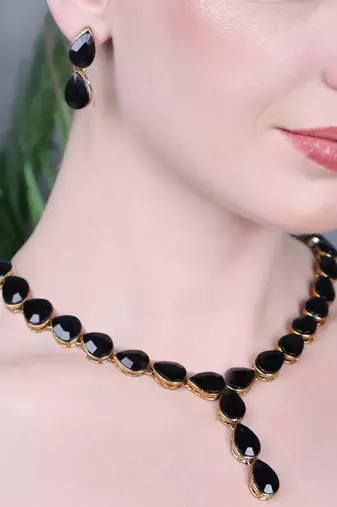 JN Handicraft Ladies Twinkling Stylish Black Stone Alloy Jewellery Sets