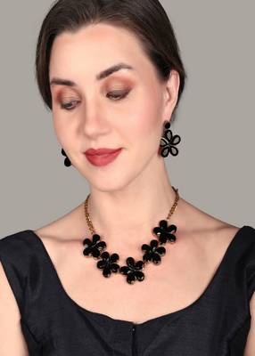 JN Handicraft Black Stone Studded Copper Plated Handcrafted Chokar Flower Necklace 1