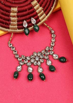 JN Handicraft  Antique Green Beads Kundan Stone Copper Plated Traditional Chokar Jewellery Set 4
