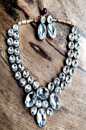 JN Handicraft Two Layer Kundan Choker Necklace Sets