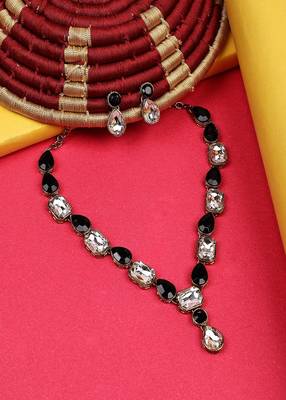 JN Handicraft Black Stone Studded Copper Plated Handcrafted Necklace 3