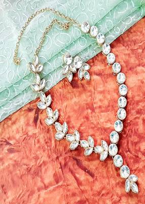 JN Hnadicraft Stylish Copper Plated Twinkling Leaves Necklace Set 3