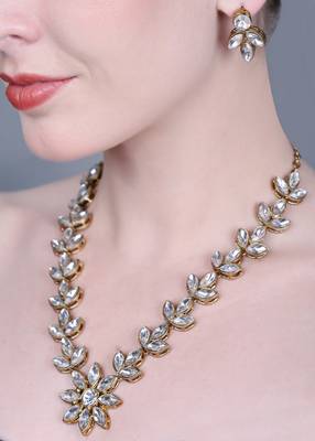 JN Hnadicraft Stylish Copper Plated Twinkling Leaves Necklace Set 3