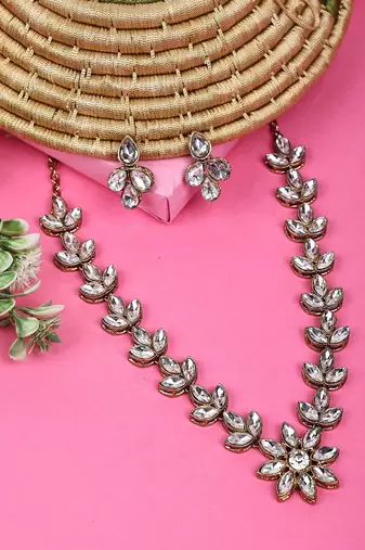 JN Hnadicraft Stylish Copper Plated Twinkling Leaves Necklace Set