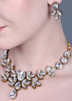 JN Hnadicraft Stylish Copper Plated Twinkling Leaves Necklace Set 4