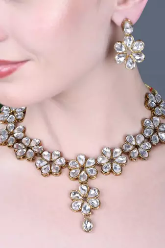 JN Handicraft Kundan Stone Studded Copper Plated Handcrafted Flower Necklace Set