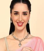 JN Handicraft Oval Shap Kundan Necklace Set