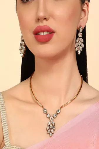 JN Handicraft Gold Plated Leavs Drop Traditional Brass Jewellery Set