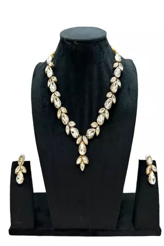 JN Handicraft Stylish Copper Plated Twinkling  Necklace Set