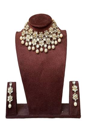 JN Handicraft Pearl and Kundan Chokar Necklace Set 3