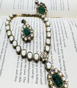 JN Handicraft Ladies Sparkling & Stylish Green Stone and Kundan Alloy Jewellery Sets